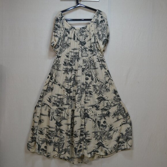 Marks & Spencer Floral Maxi Dress - cream and black vintage print - Picture 4 of 7